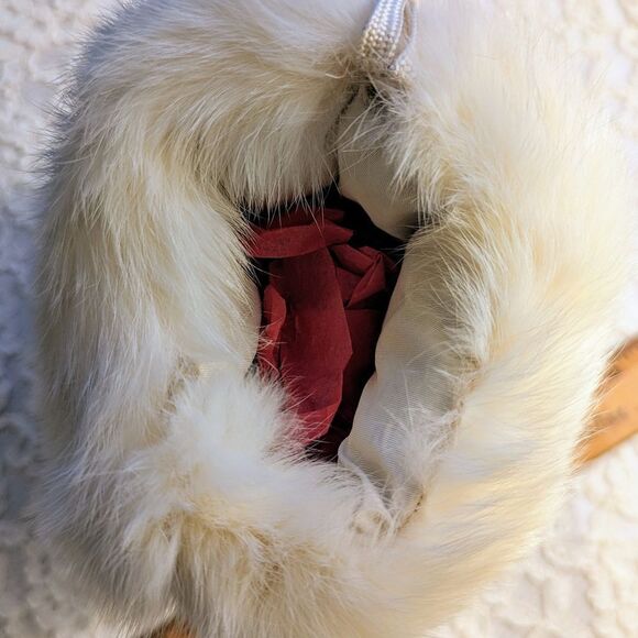 VINTAGE HAND MUFF | White Rabbit Fur Child Size - Picture 6 of 9